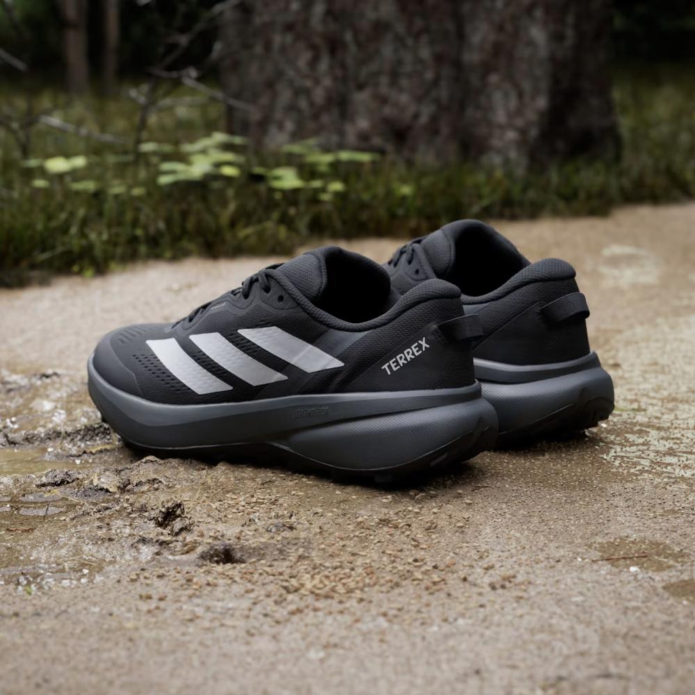 Cipő férfi adidas Terrex Tracefinder Plus JQ1955 - fekete