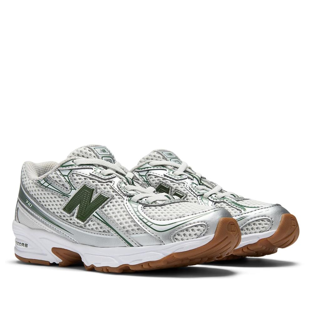 Gyermekcipő New Balance PZ740SF - ezüst