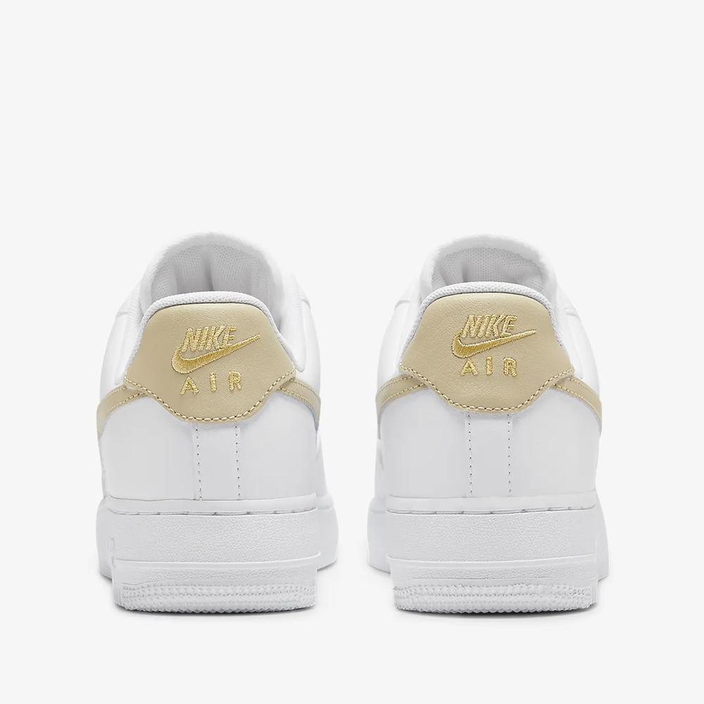 Cipő Nike Air Force 1 '07 Essential CZ0270-105 - fehér