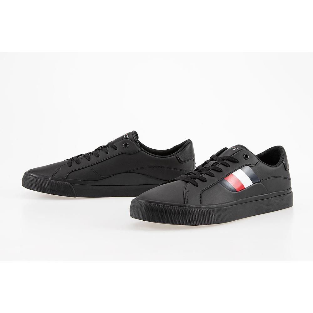Cipő Tommy Hilfiger Signature Detailing Leather Trainers FM0FM04140-BDS - fekete