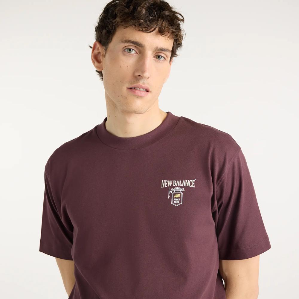 Férfi póló New Balance Grab  Bite London MT62B9LIYLR - gesztenyebarna