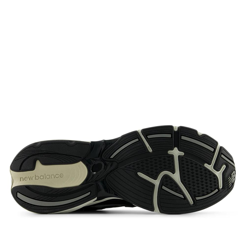 Unisex cipő New Balance U2010892 - fekete