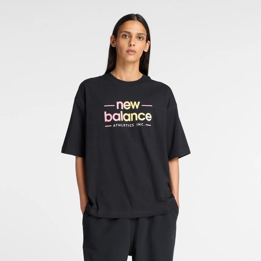Női póló New Balance WT53916BK - fekete