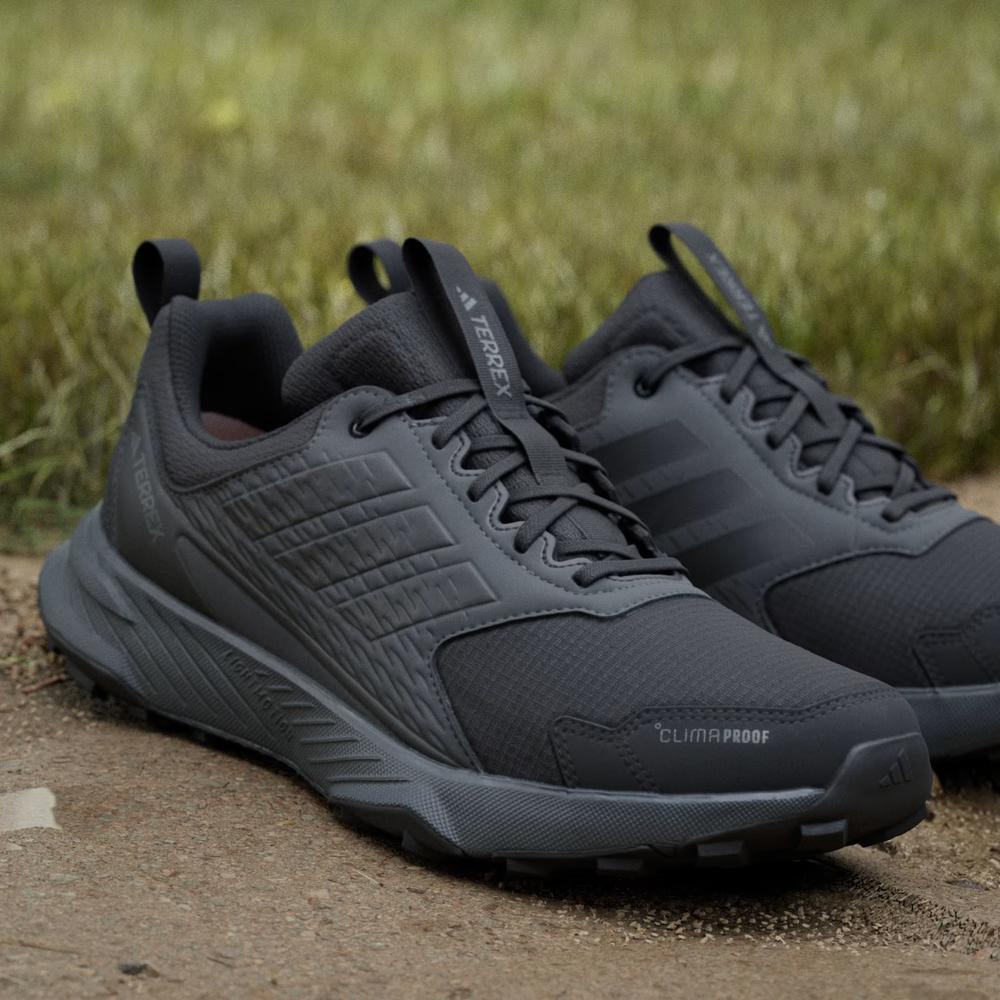 Cipő férfi adidas Terrex Tracefinder 2 Climaproof JI0274 - fekete