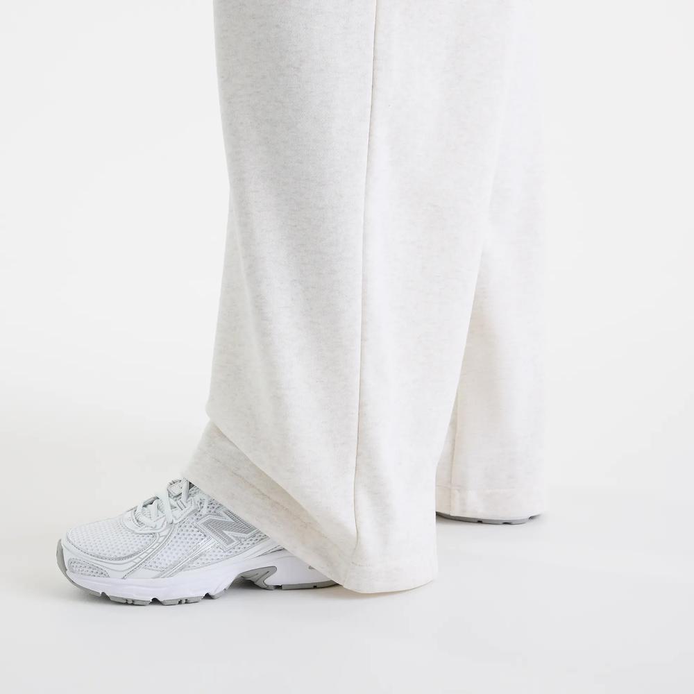 Női nadrág New Balance Trackside WB62412FLIT - fehér