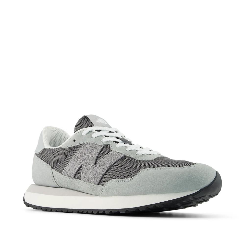 Unisex cipő New Balance M2373IT - szürke