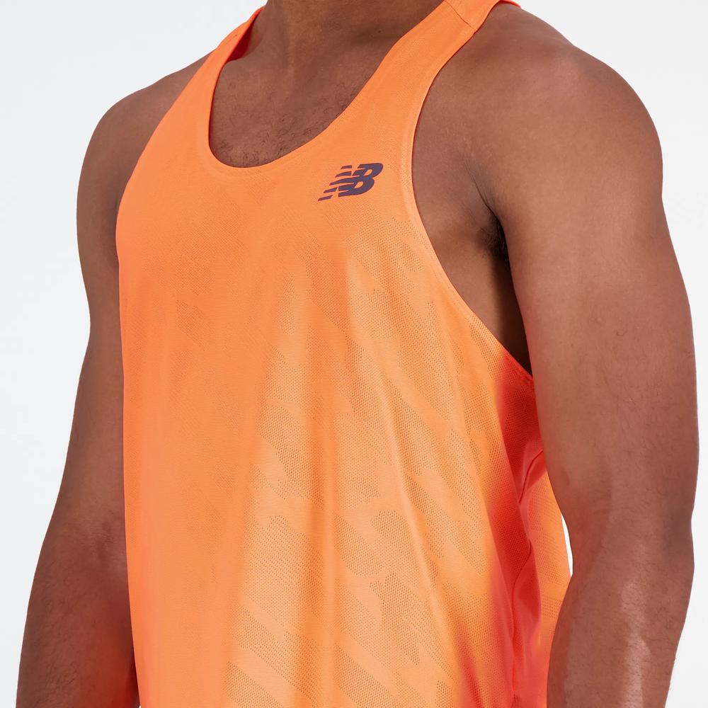 Férfi futópóló New Balance MT23280NDF – narancs