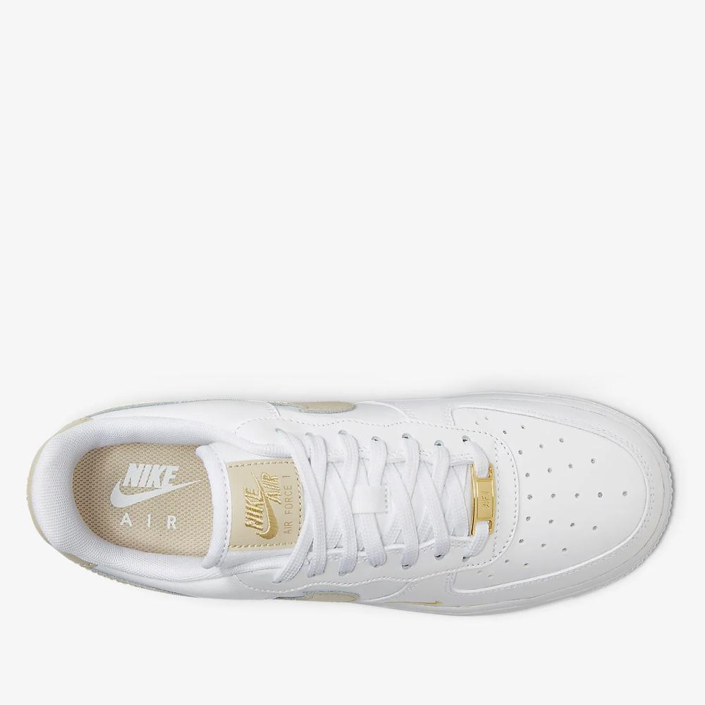 Cipő Nike Air Force 1 '07 Essential CZ0270-105 - fehér