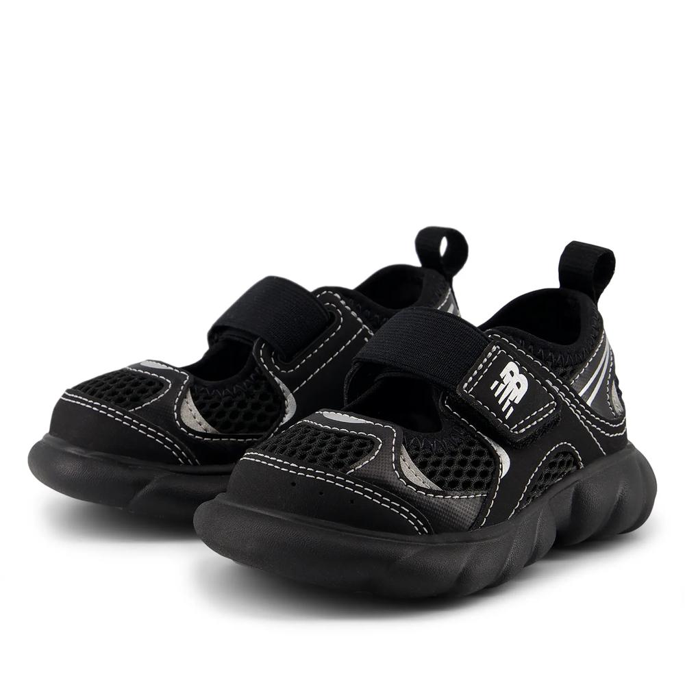 Gyermek szandál New Balance I230666 - fekete