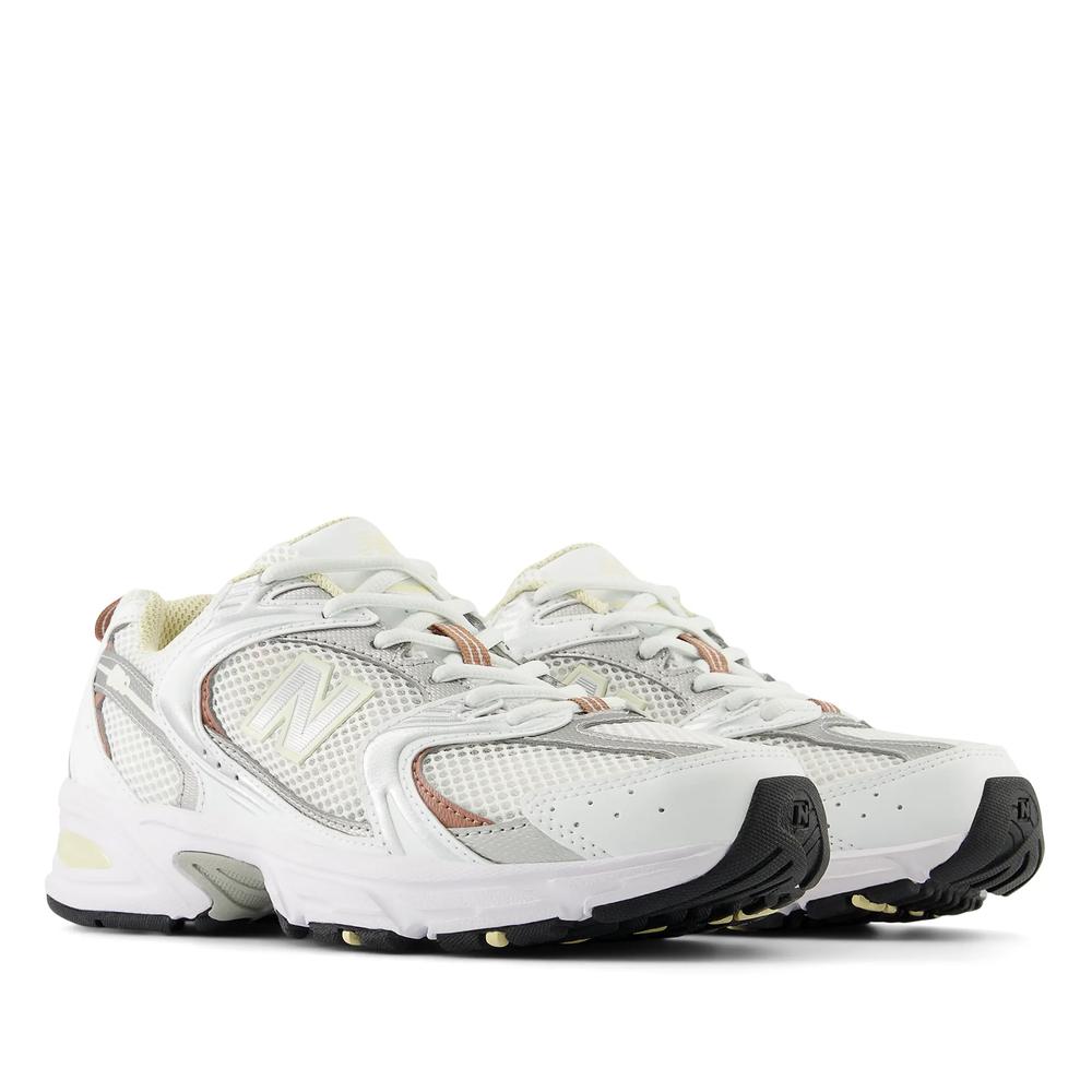 Unisex cipő New Balance MR530SGA - fehér