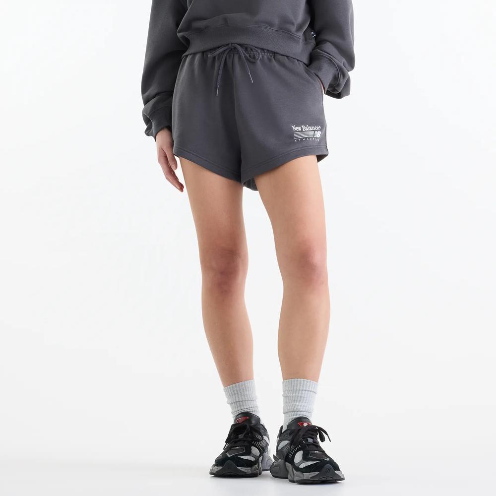 Női rövidnadrág New Balance Trackside WB62232JBLK - szürke