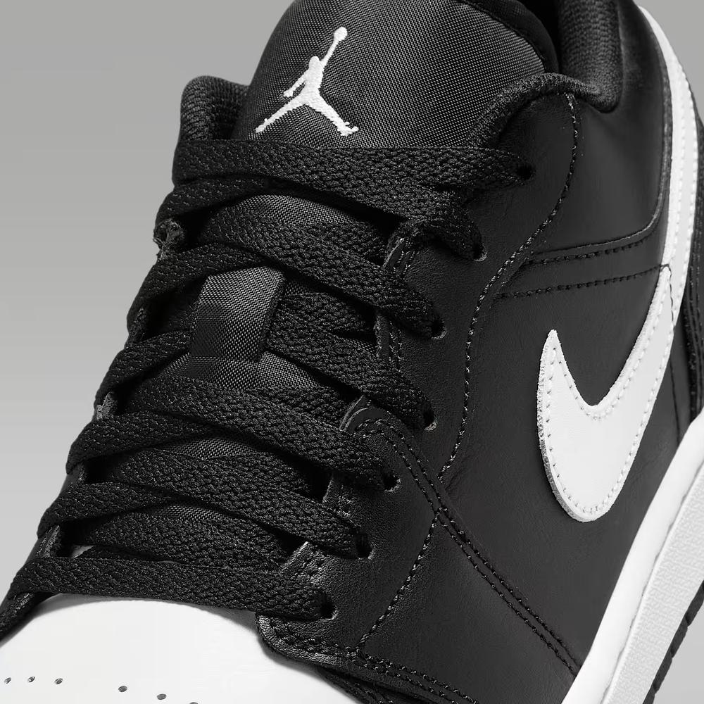 Cipő Nike Air Jordan 1 Low 553558-043 - fekete
