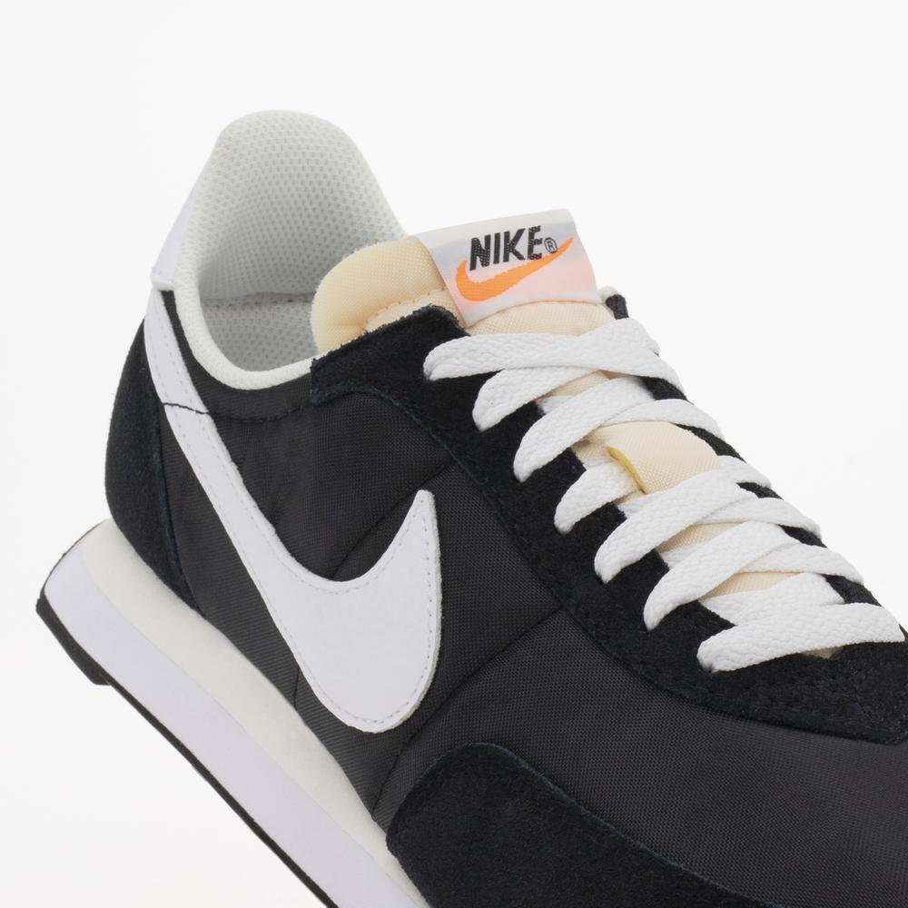 Nike Waffle Trainer 2 > DH1349-001