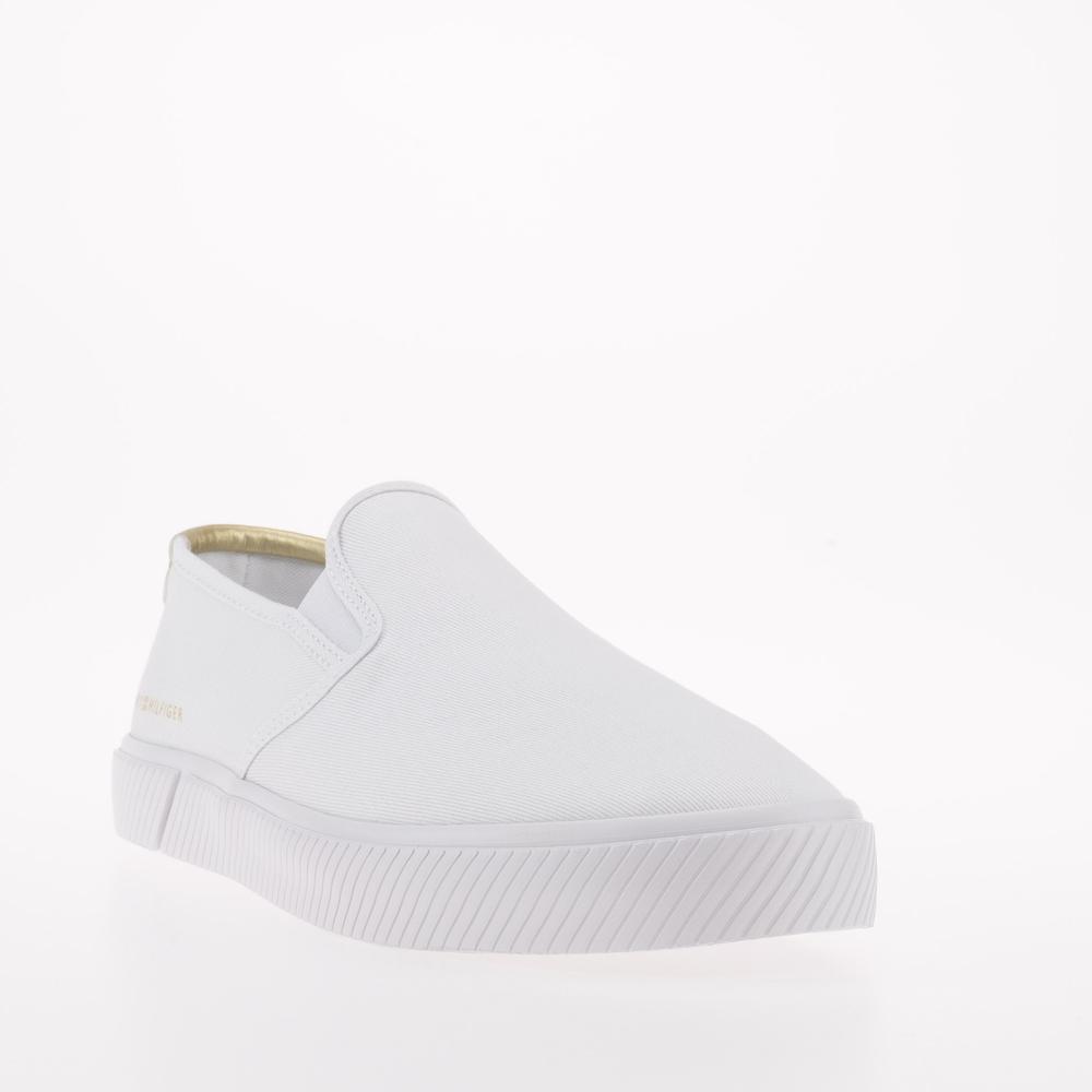 Cipő Tommy Hilfiger Essential Slip-On Sneaker FW0FW06956-YBS - fehér