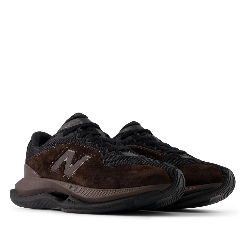 Unisex cipő New Balance UTFOA8GD - barna