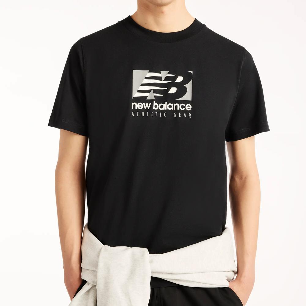 Férfi póló New Balance Rectangle Relaxed MT62Q398BK - fekete