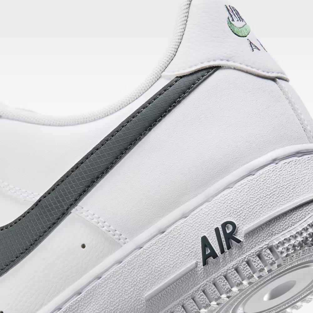 Cipő férfi Nike Air Force 1 '07 IX0349-100 - fehér