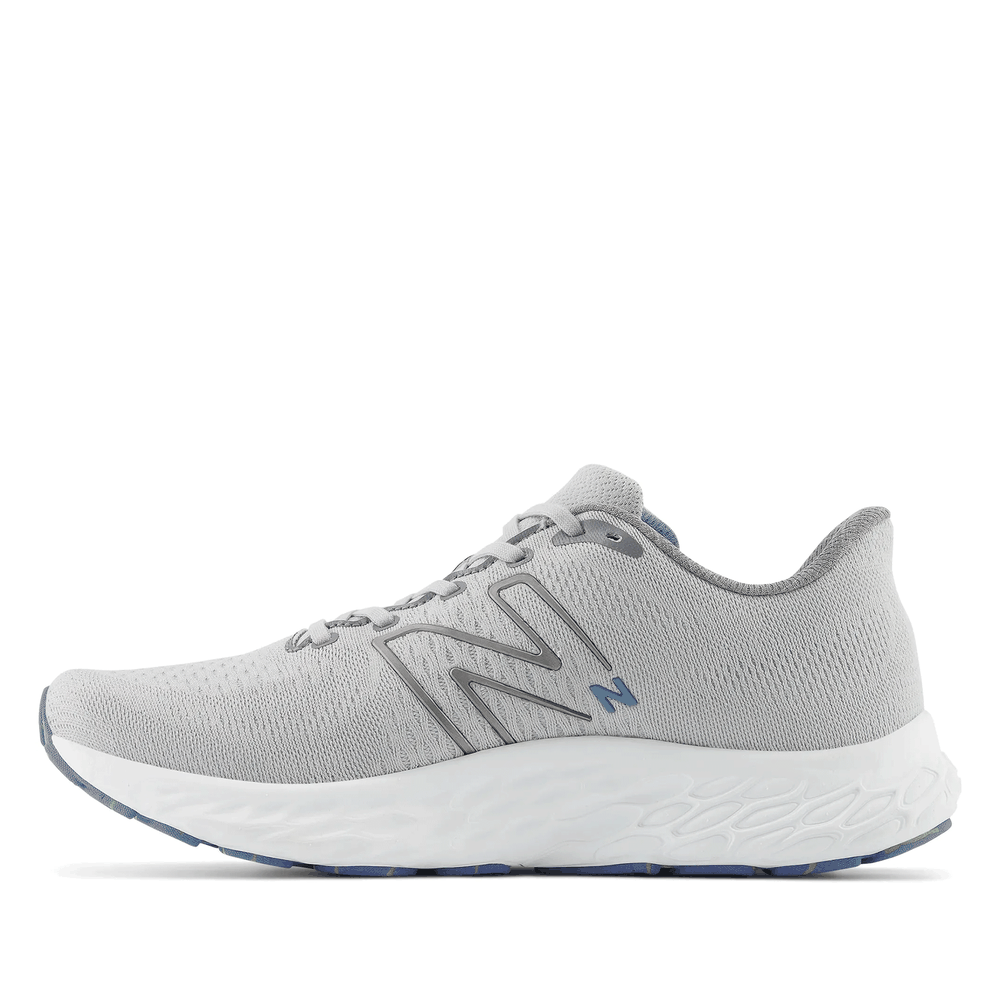 Férfi futócipő New Balance Fresh Foam Evoz v2 MEVOZCY3  – szürke
