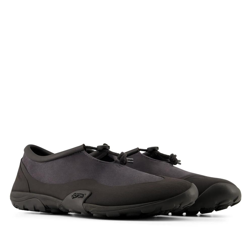 Unisex férfi cipő New Balance Minimus MT10T364 - fekete