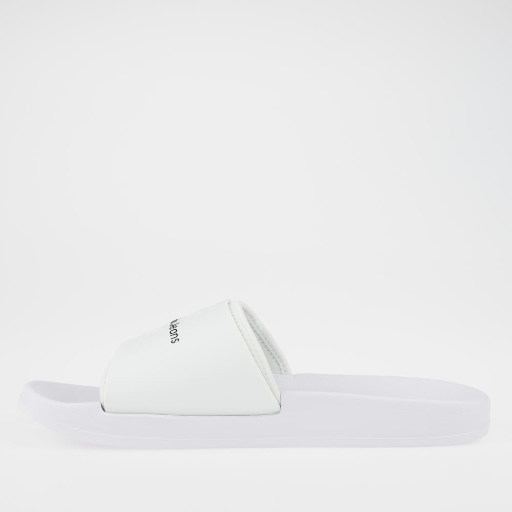 Flip Flop Calvin Klein Slide Monogram TPU YM0YM00361-YBR - fehér