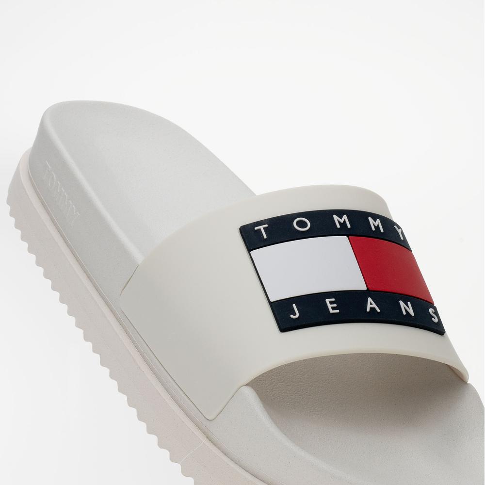 Flip Flop Tommy Jeans Elevated Flatform EN0EN02451-YBL - fehér