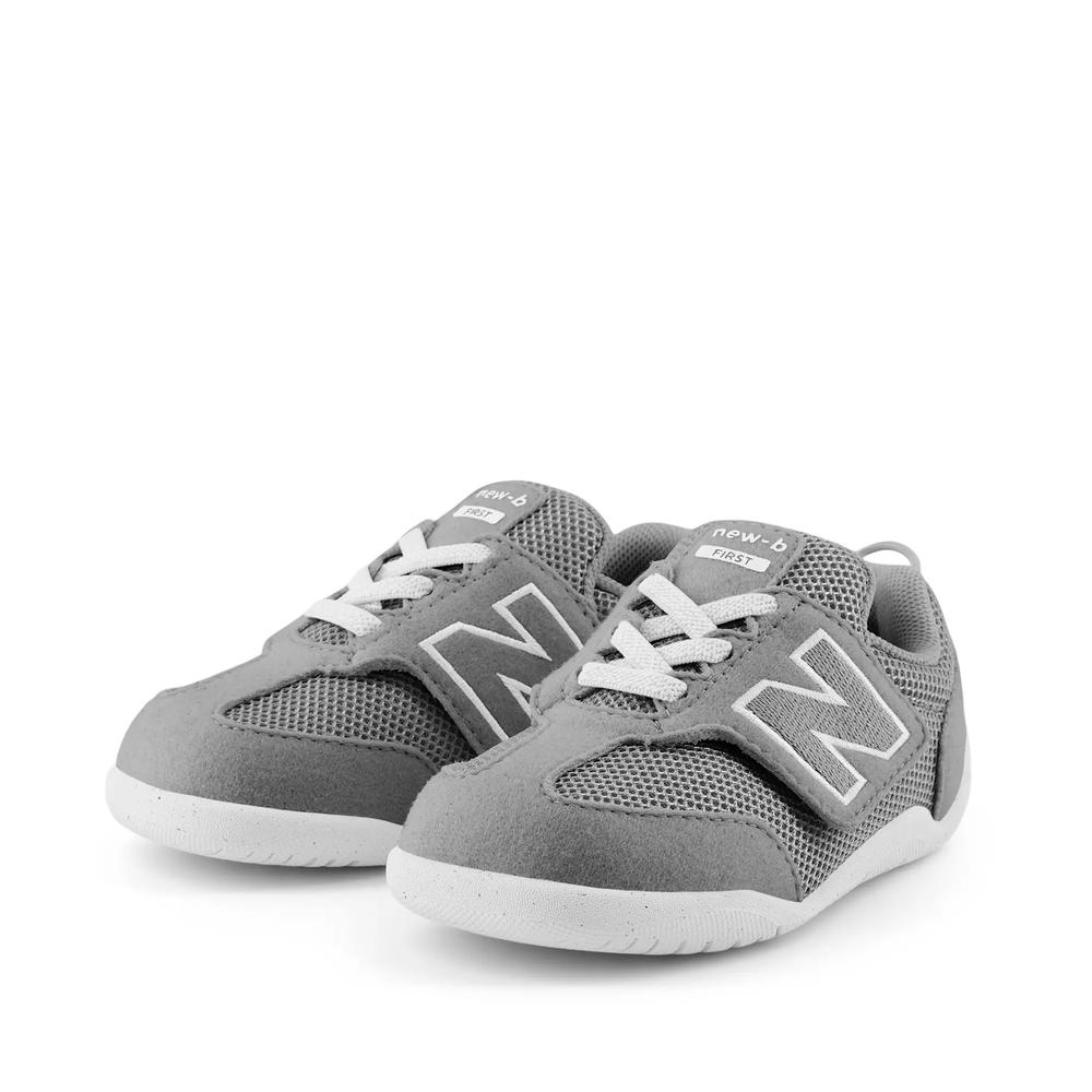 Cipő New Balance NW1STGR - szürke