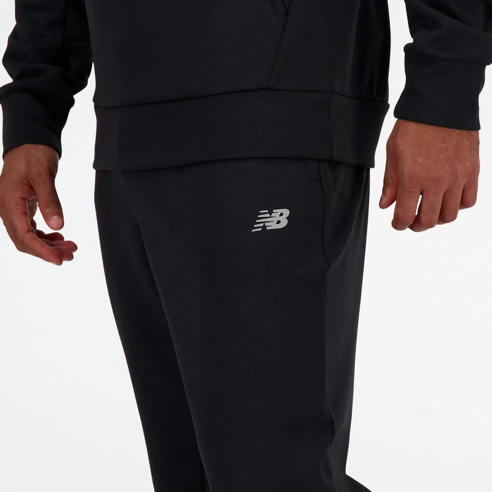 Férfi nadrág New Balance MP41143BK - fekete