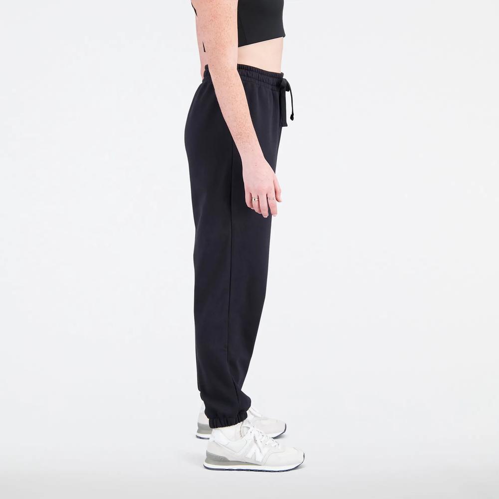Női nadrág New Balance WP31530BK – fekete