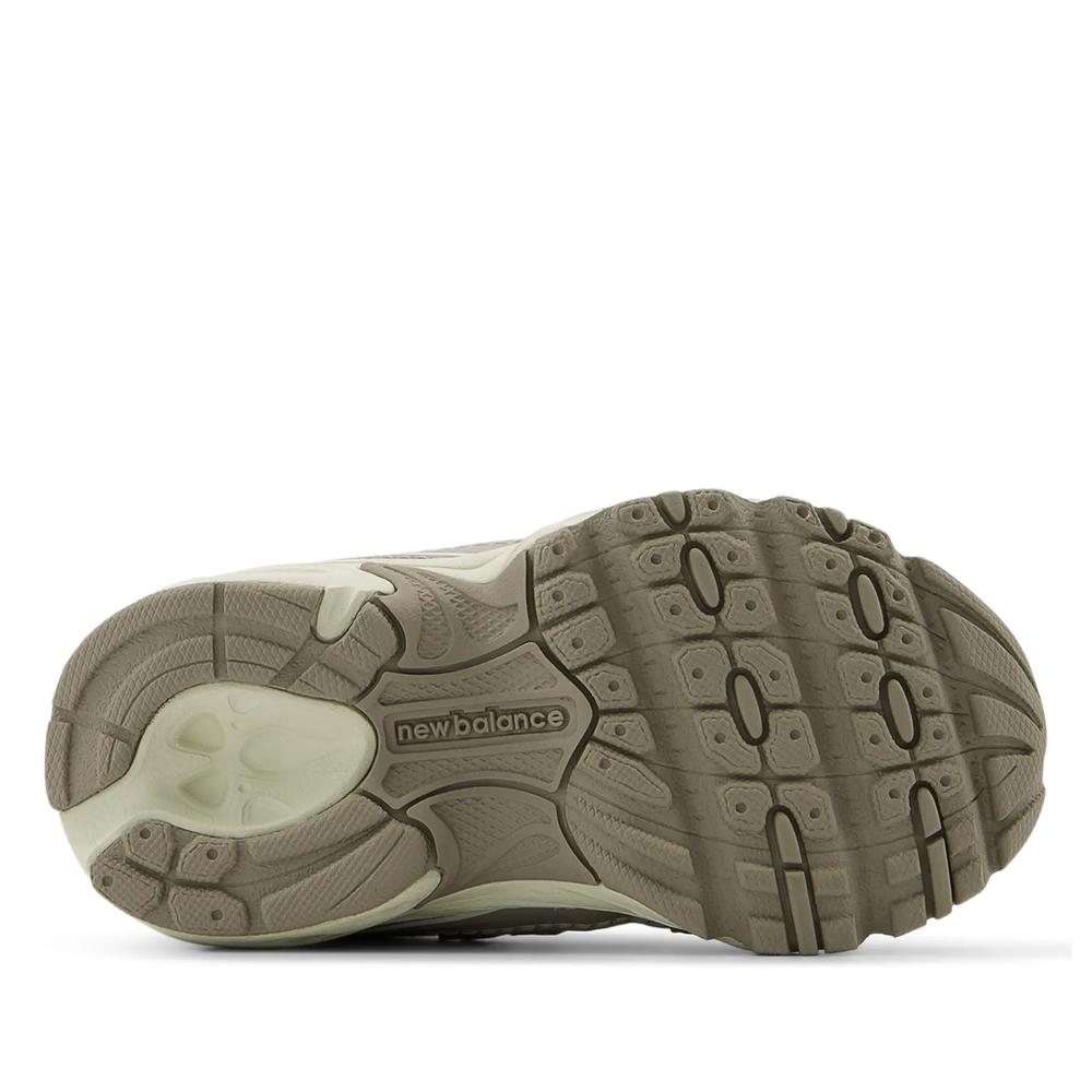 Gyerek cipő New Balance IZ740SA - barna