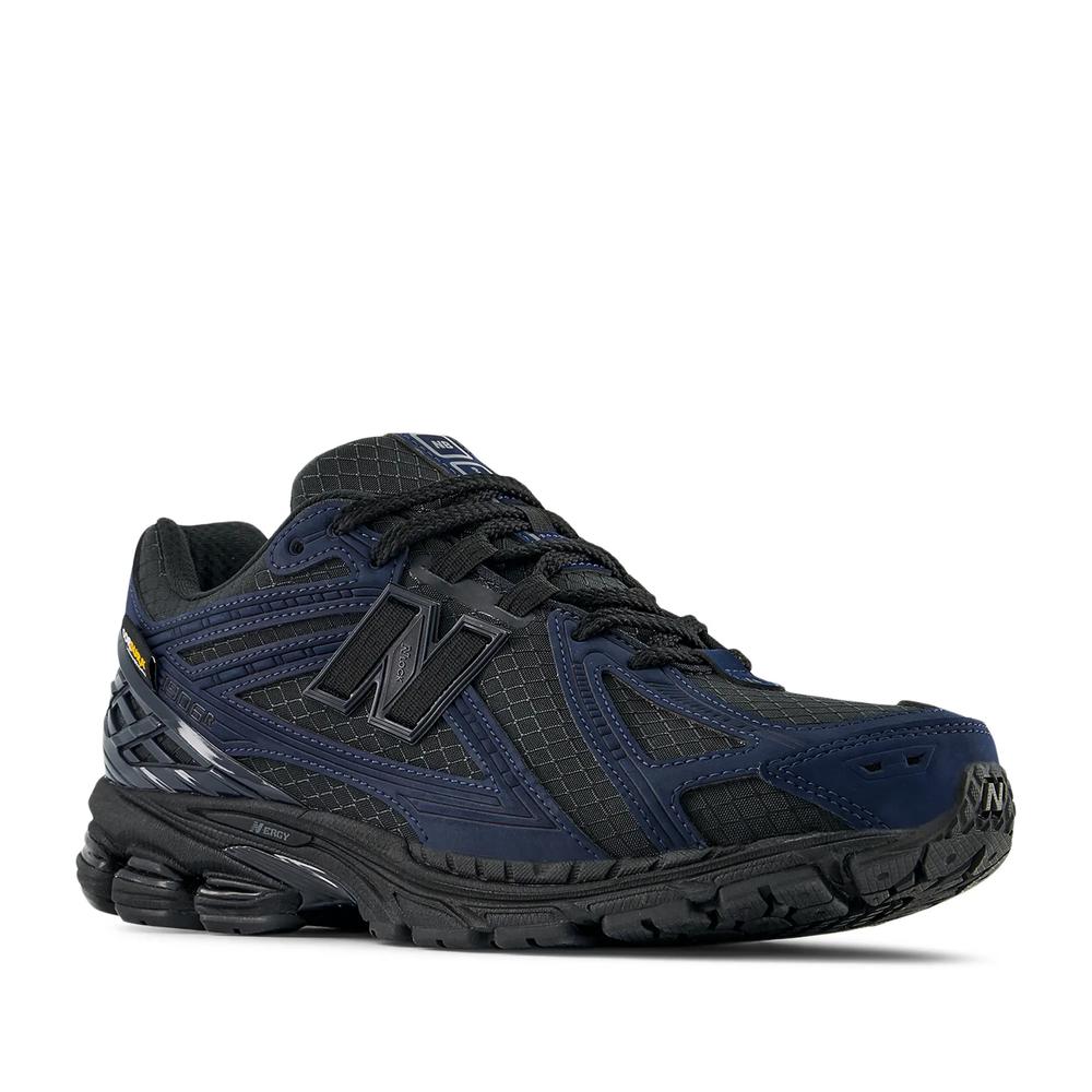 Férfi cipő New Balance M1906RWE - fekete