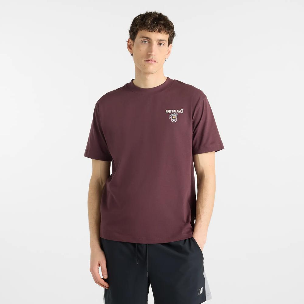 Férfi póló New Balance Grab  Bite London MT62B9LIYLR - gesztenyebarna