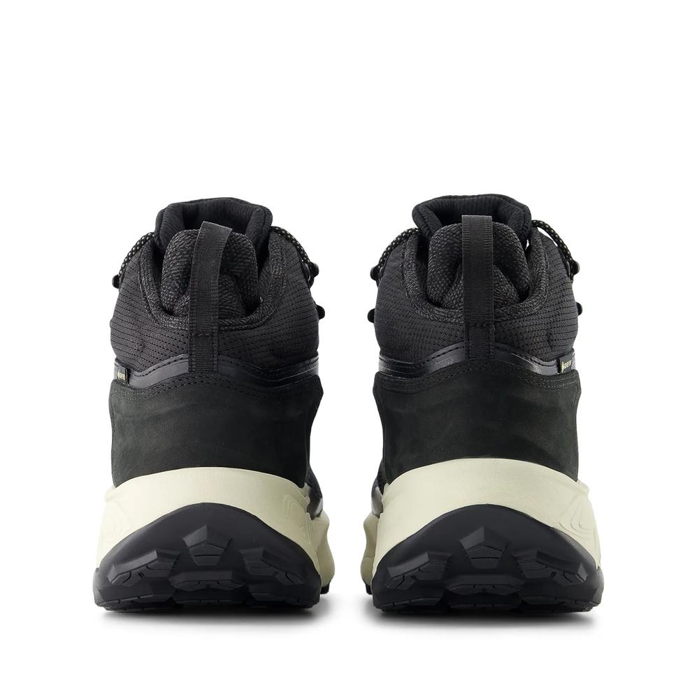Férfi cipő New Balance Fresh Foam X Hierro Hiker Gore-Tex v9 MTHIMCB9 - fekete