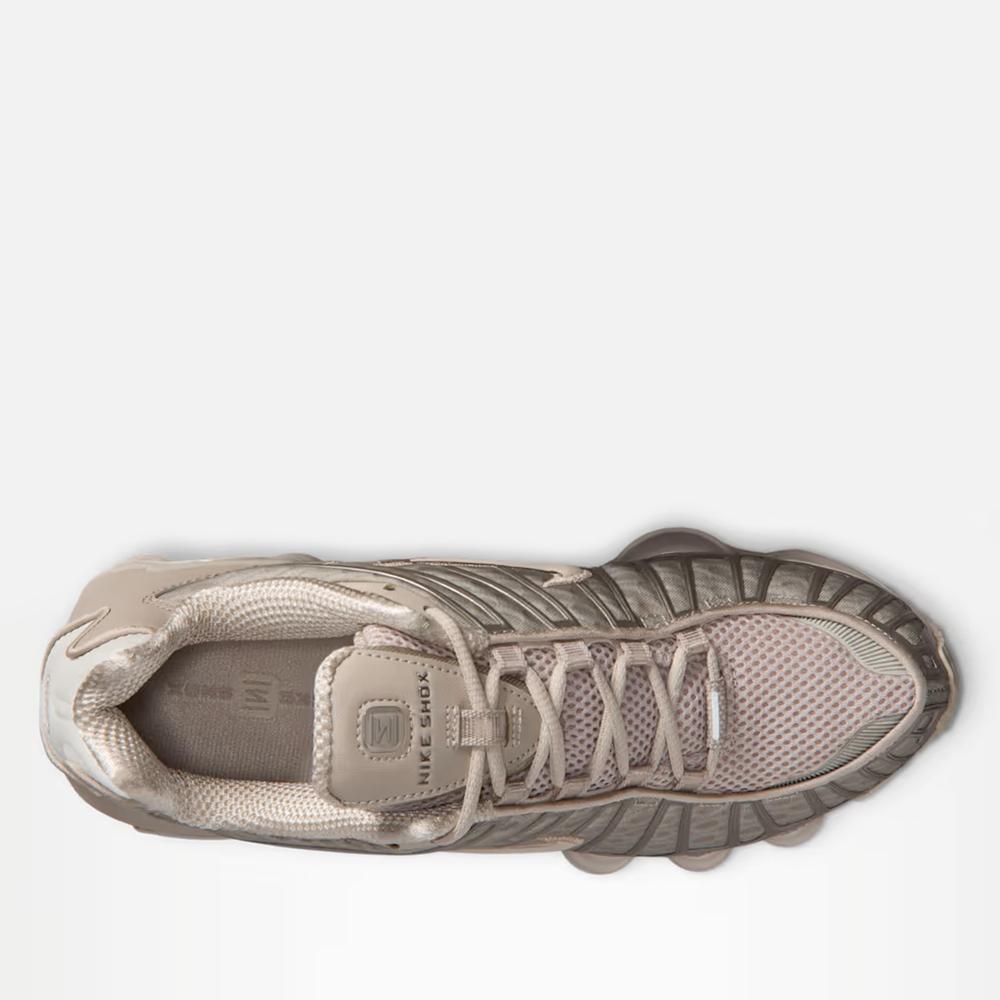 Női cipő Nike Shox TL AR3566-204 - bézs