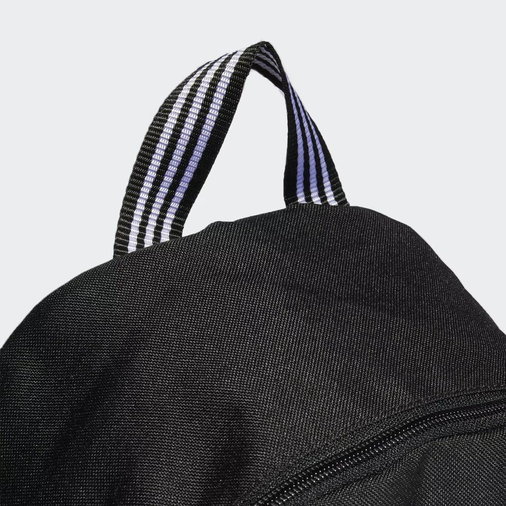 Hátitáska adidas Originals Small Adicolor Classic Backpack IJ0762 - fekete