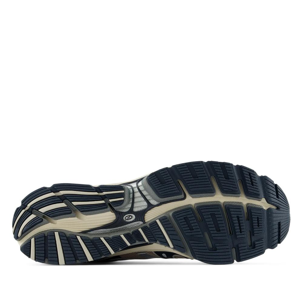 Unisex cipő New Balance U189052J - barna