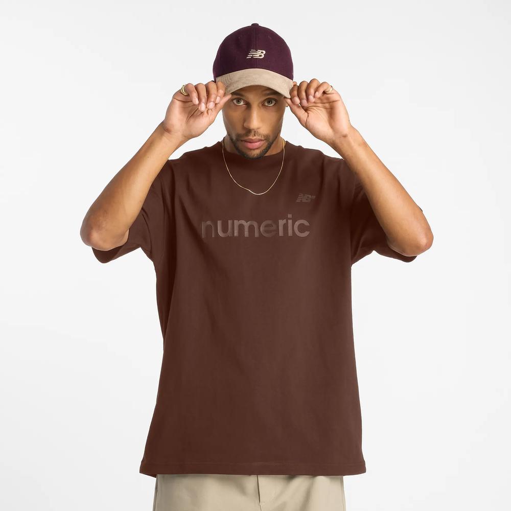 Férfi póló New Balance Numeric MT51955ROK - barna