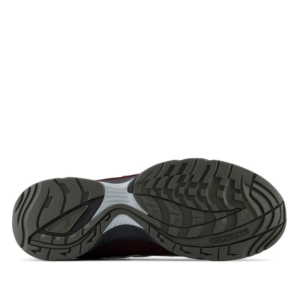 Unisex cipő New Balance URC56673 - gesztenyebarna