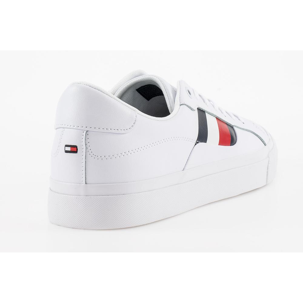 Cipő Tommy Hilfiger Signature Detailing Leather Trainers FM0FM04140-YBR - fehér