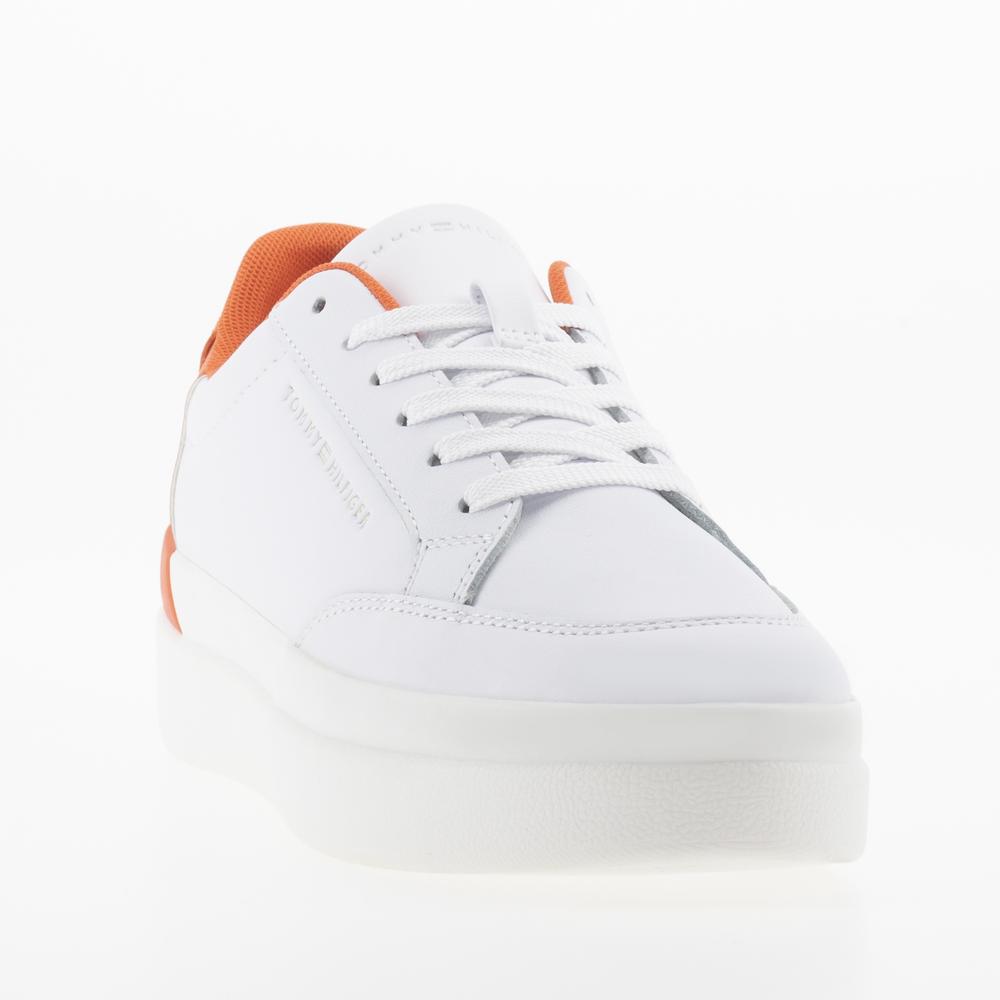 Cipő Tommy Hilfiger Feminine Sneaker With Color FW0FW06896-0K9 - fehér