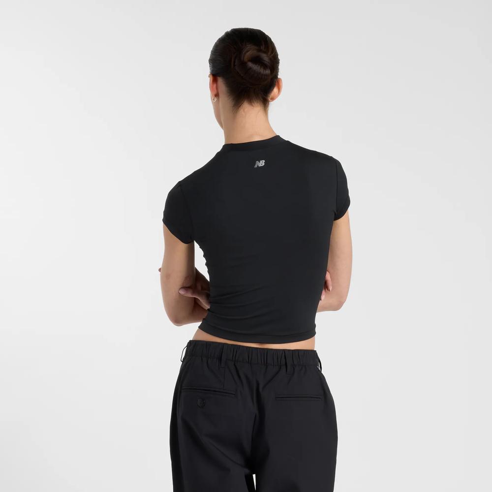 Női póló New Balance WT51126BK - fekete
