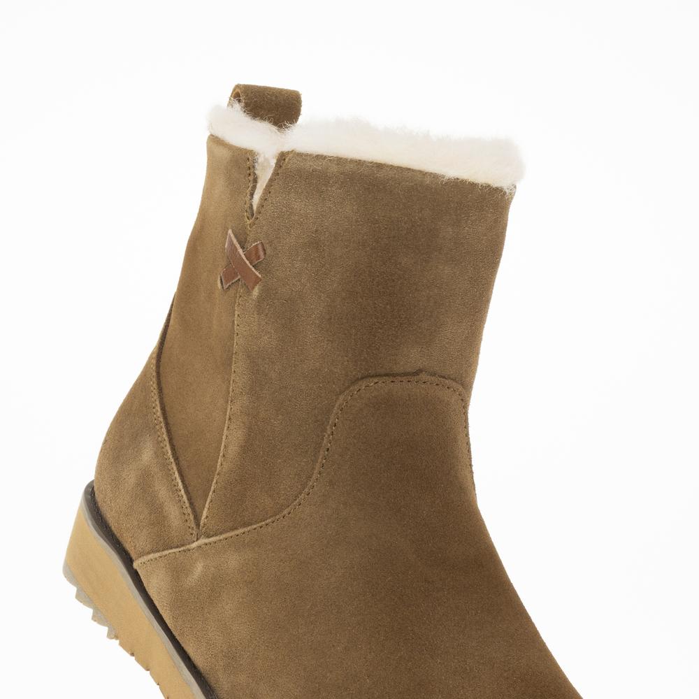 Cipő Emu Australia Beach Mini 2.0 Deluxe Wool Boot W13012CHES - barna
