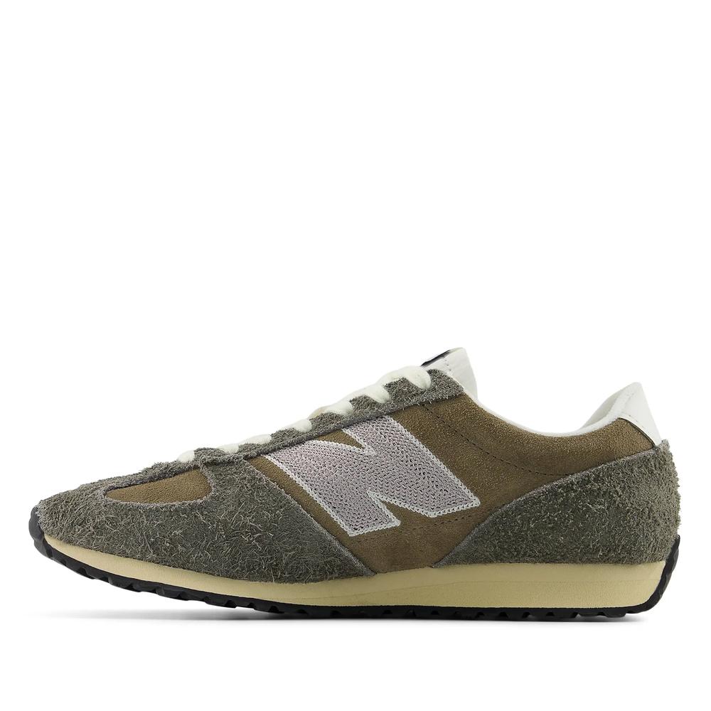 Unisex cipő New Balance U4717CF - barna