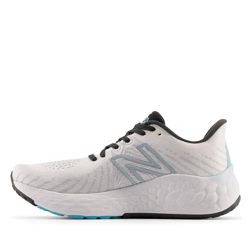 Cipő New Balance Fresh Foam Vongo v5 WVNGOCW5 - szürke