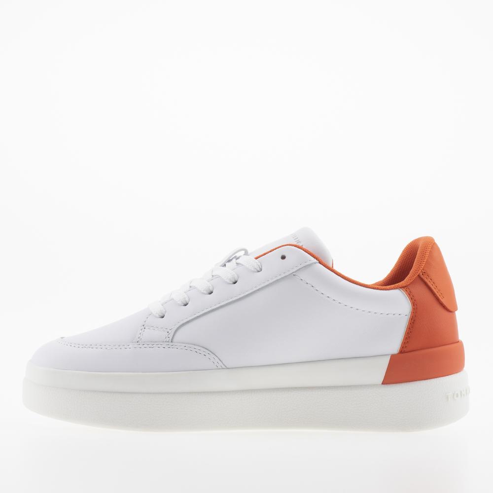 Cipő Tommy Hilfiger Feminine Sneaker With Color FW0FW06896-0K9 - fehér