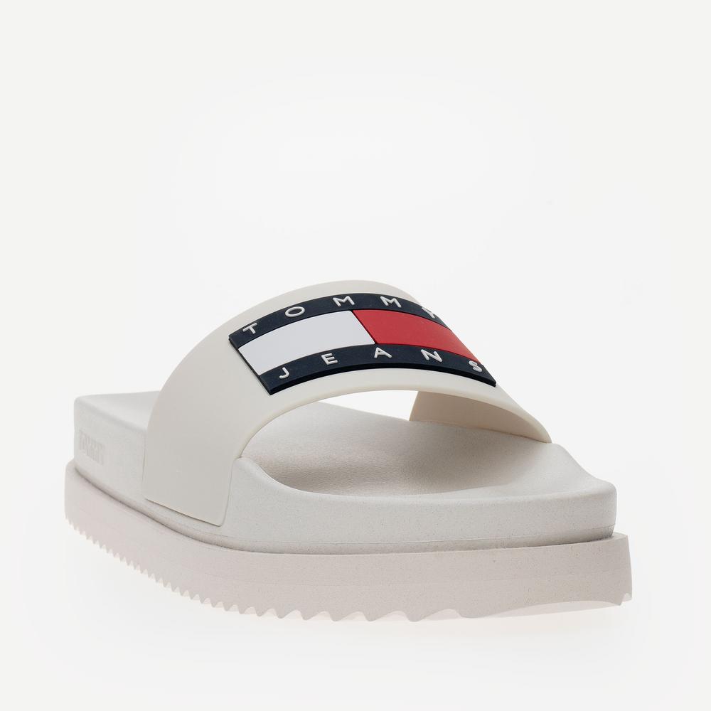Flip Flop Tommy Jeans Elevated Flatform EN0EN02451-YBL - fehér
