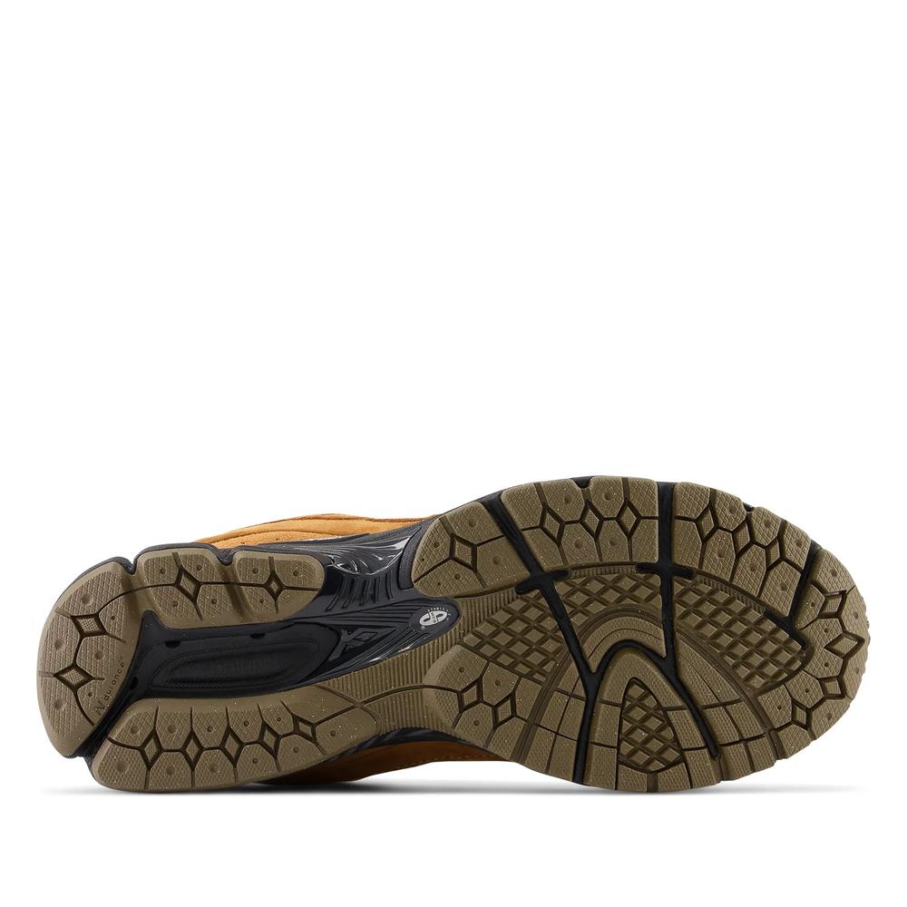 Cipő New Balance M2002REI - barna