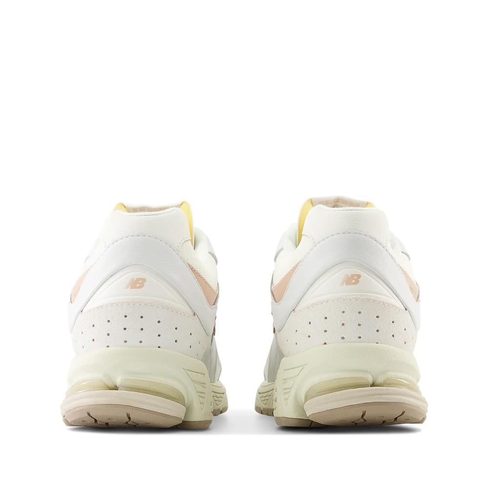Unisex cipő New Balance M2002RVF – fehér