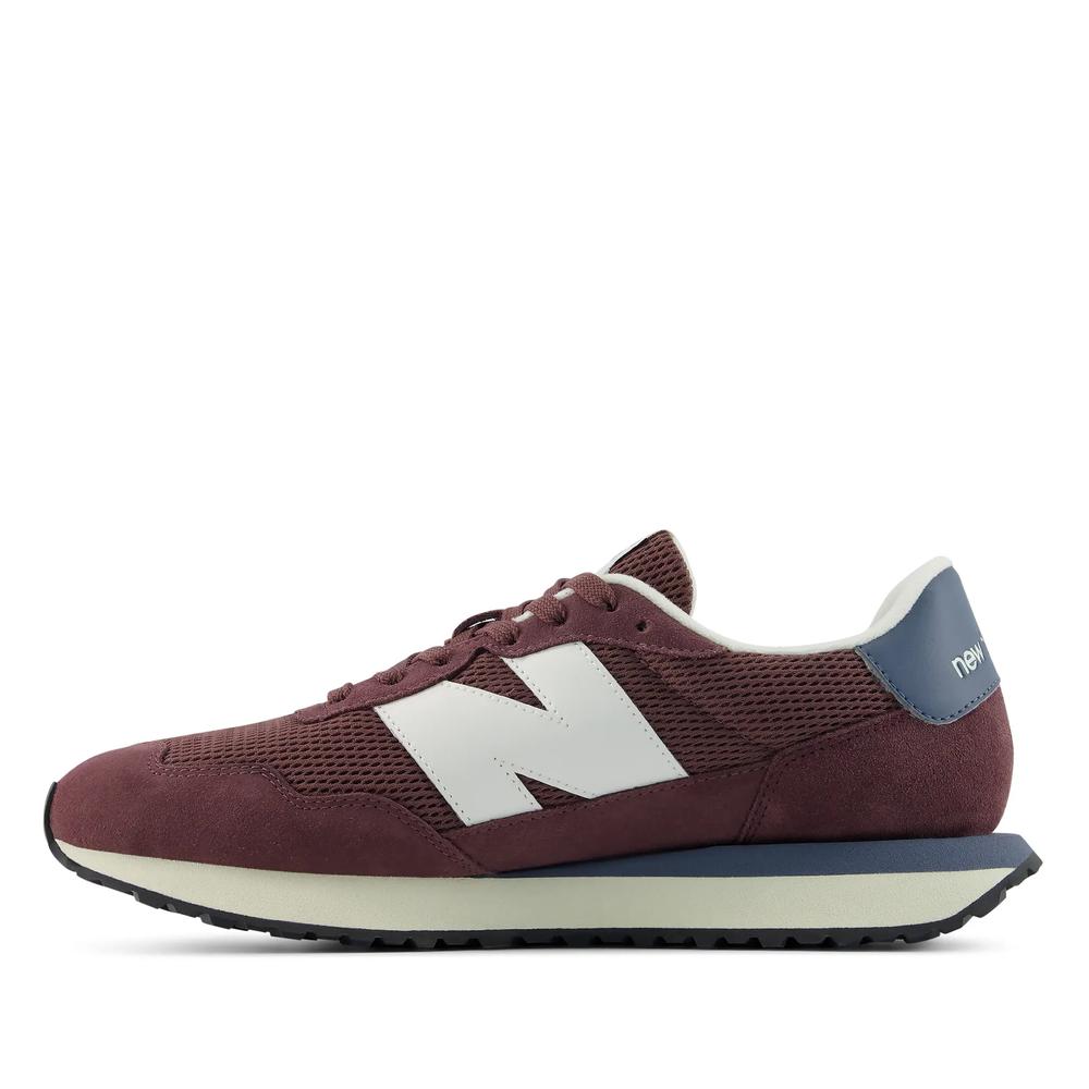 Unisex cipő New Balance M2371PK - gesztenyebarna