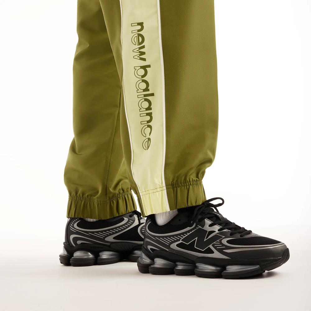 Férfi nadrág New Balance Trackside MB62A8LTGEE - zöld