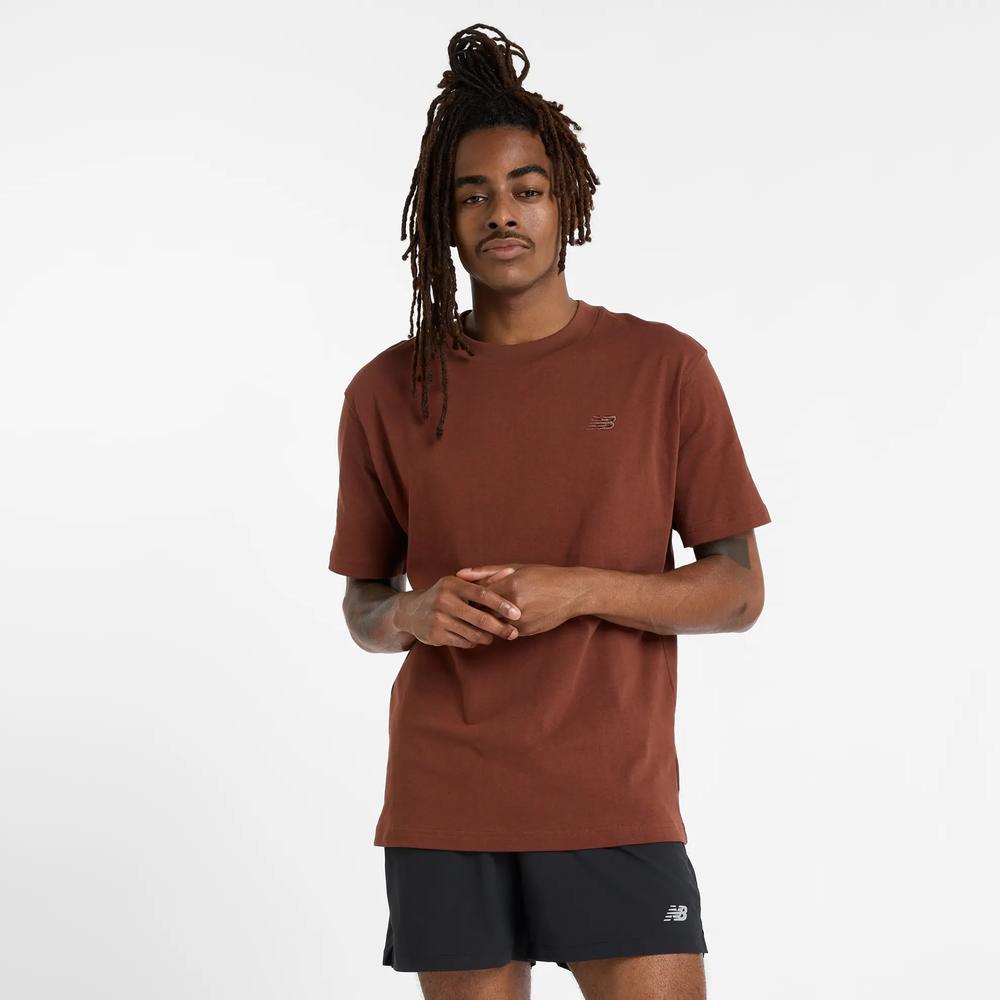 Férfi futópóló New Balance MT41533ROK - barna